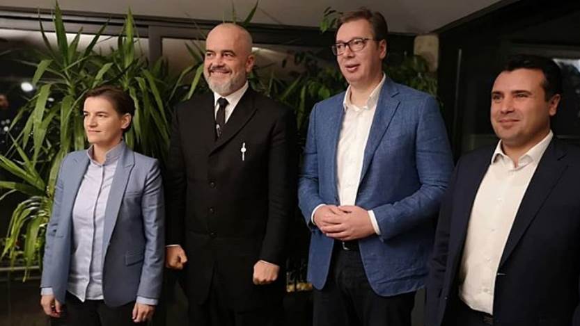 Се отвораат границите: Граѓаните без ПЦР-тестови ќе патуваат во Србија и Албанија
