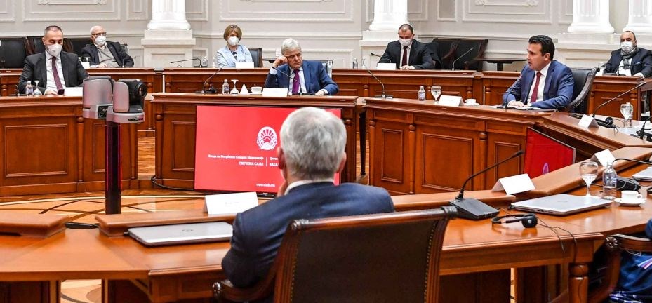 Дури ни Телма не може да скрие дека ова се најлошите 100 дена од некоја влада