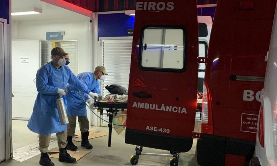 Повеќе од 300.000 лица умреа од Ковид-19 во Бразил