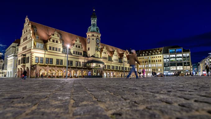 Oд среда Германија целосно „замрзната“, ова се мерките на Меркел