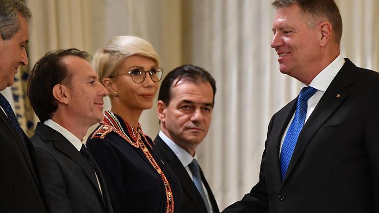 Иако ги изгубија изборите три романски десноцентристички партии ќе ја формираат новата влада