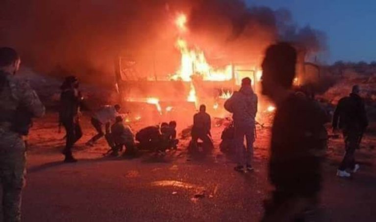 Стравична заседа во Сирија: Припадници на ИСИС убиле триесетина сириски војници