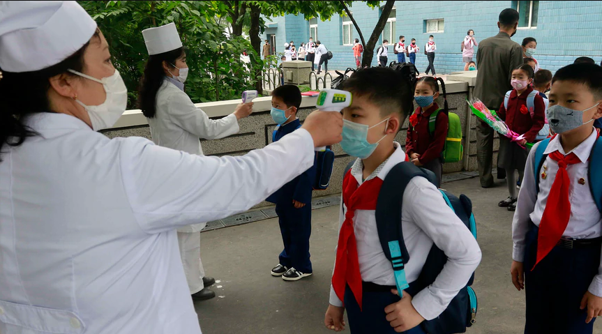 Северна Кореја нема ниту еден случај на корона, ама си побара вакцина