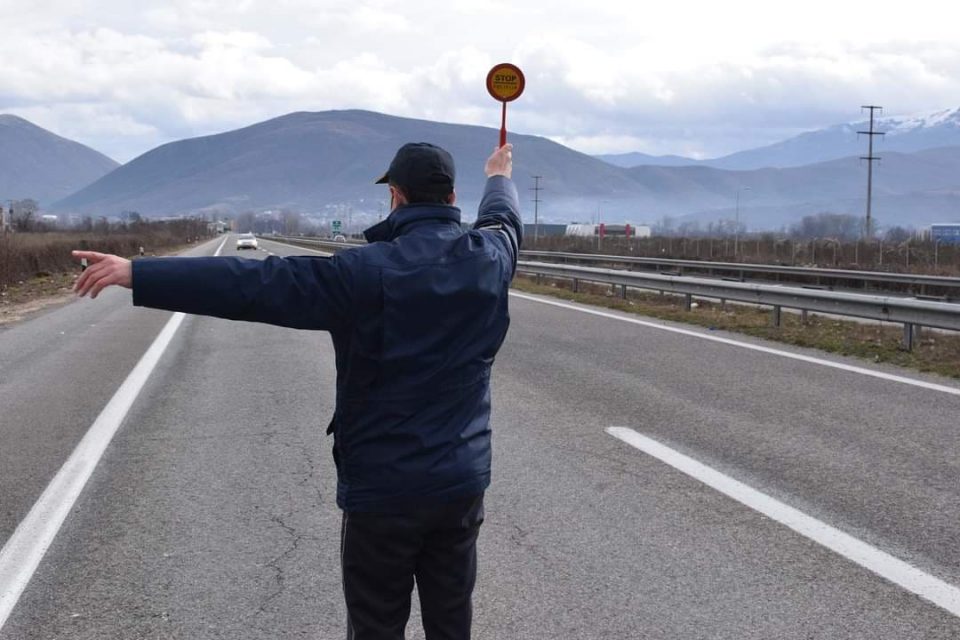 60 возачи се казнети заради брзо возење на автопатот Куманово – Скопје – Велес