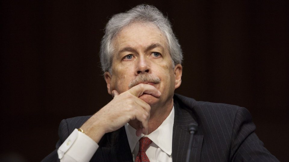 Претседател на фондација за мир назначен за нов директор на ЦИА