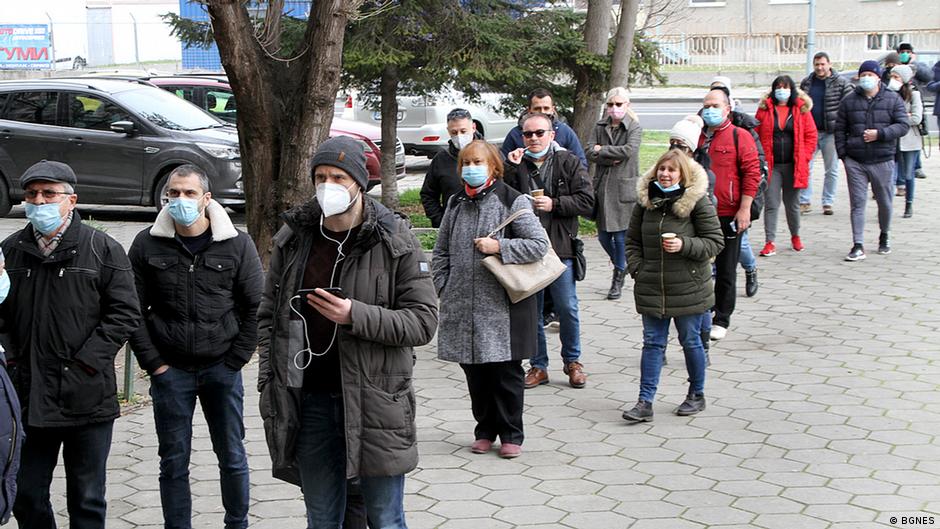 Бугарија постави рекорд во вакцинирани во еден ден