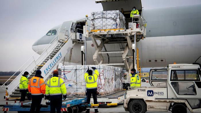 Во Унгарија 1.002.714 дози на вакцина биле искористени до пладне