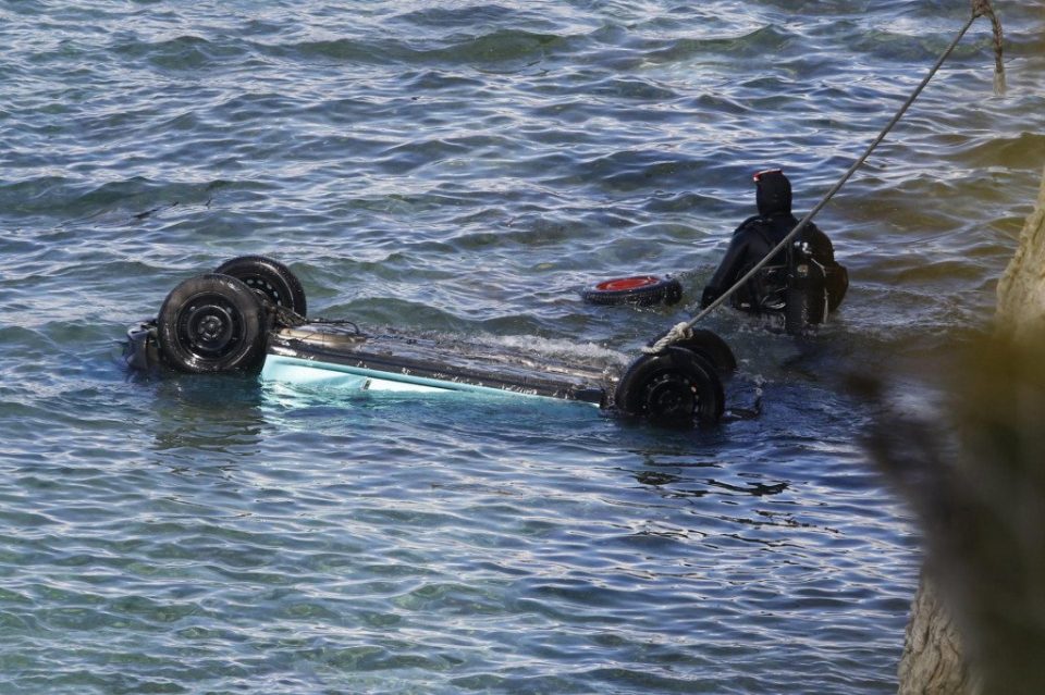 Автомобил заврши во море, еден загинат: Несреќа во близина на Макарска