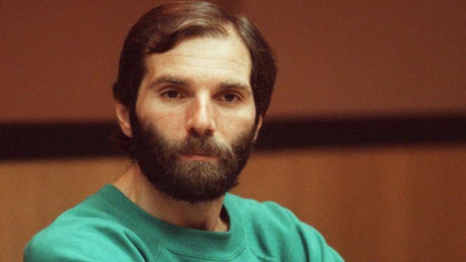 Ги уби родителите и четирите браќа и сестри: Почина масовниот убиец чие злосторство ја инспирира книгата „Ужасот во Амитвил“