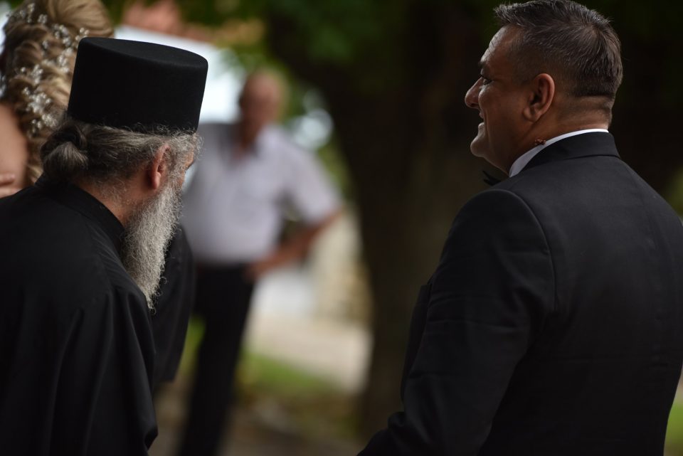 Николовски: Одлуката на Петар и Агатангел да се лекуваат во приватна болница е совршено ниво на општествена одговорност, како што доликува на еден владика