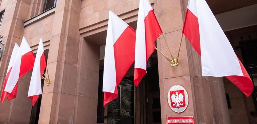 Полска привремено го укинува ДДВ за храна