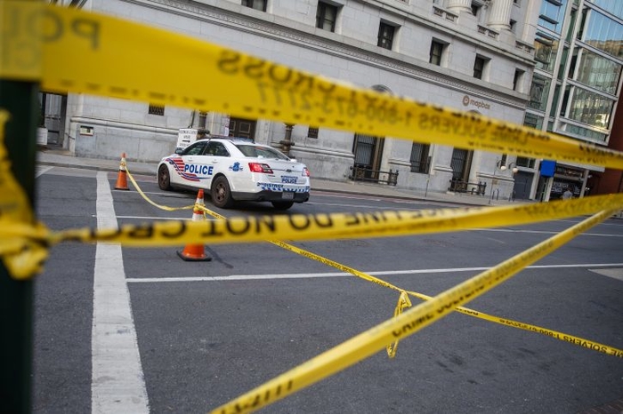 Масакр во САД: Петмина убиени, меѓу нив и две деца