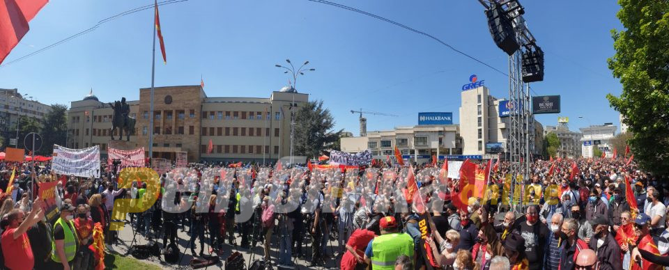 Реформаторот Богојески: Помрачени болни умови се собрале на Цветници!