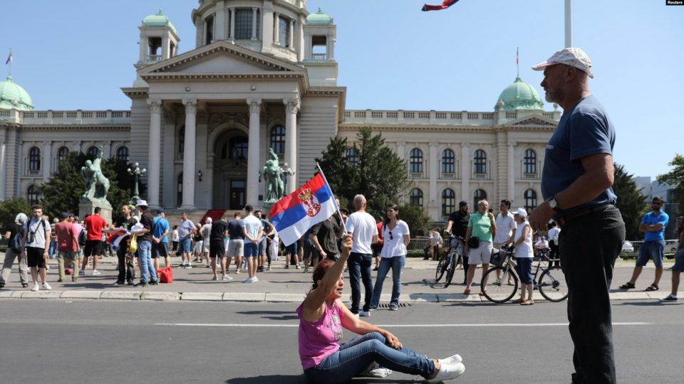 Фридом хаус: И во Србија има хибриден режим