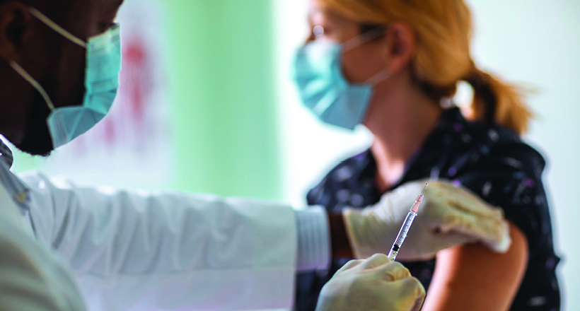 Шест случаи на мозочна синусна тромбоза: САД ќе го паузира вакцинирањето со „Џонсон и Џонсон“