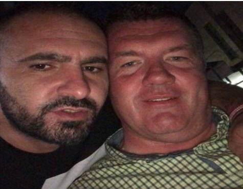Oд албумот на Камбер Идризи: Фотографии со Пендаровски, Зекири, градоначалникот на Бутел…