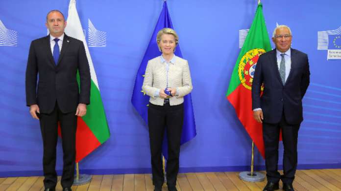 Радев повика на политичка волја од Македонија за постигнување конкретни резултати за проблематични прашања