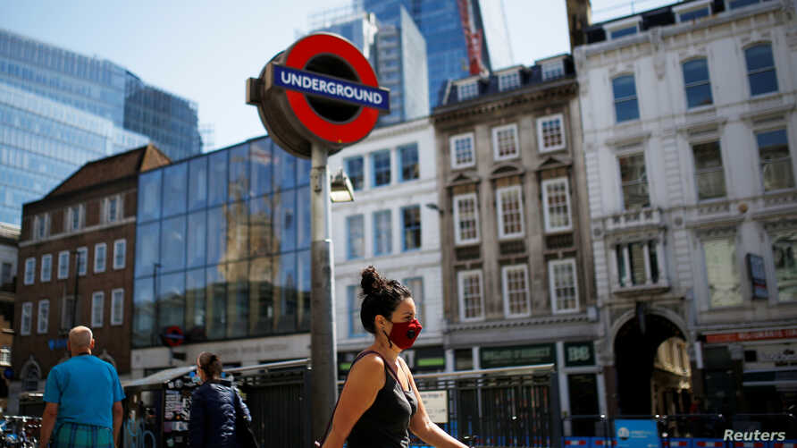 Англија првпат по 14 месеци е без смртни случаи од ковид-19