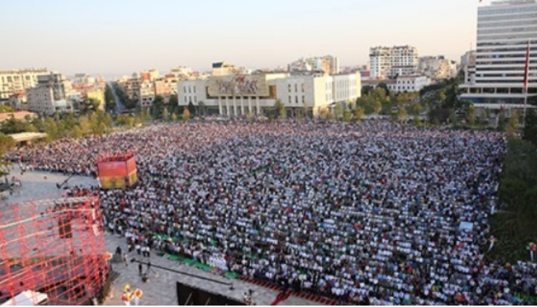 Среде Албанија ечеше „Бисер Балкански“