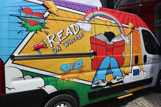 Отворање на мобилната библиотека „READ on wheels“ во рамките на проектот РЕАД