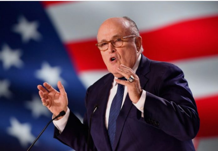 Си-Ен-Ен објави аудио снимки на кои Џулијани ја убедува владата на Украина да ги испита неоснованите обвинувања против Бајден