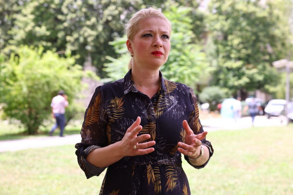 Василевска: Граѓаните се вознемирени бидејќи растот на инфлацијата ги покрена кредитите, наскоро луѓето ќе остануваат без своите домови