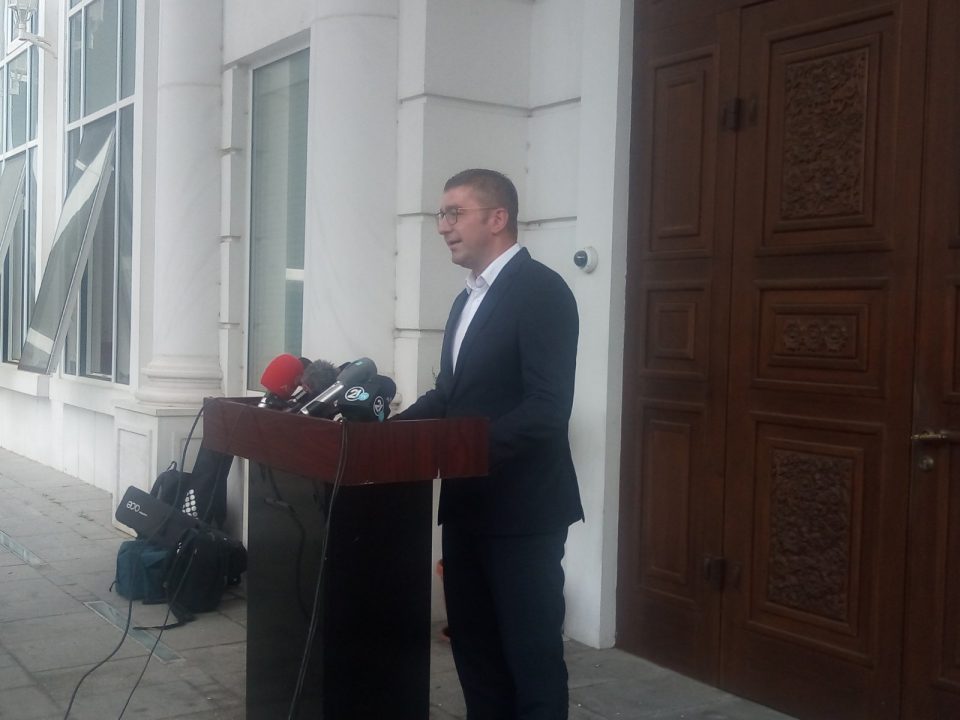 Мицкоски: Формираме опозициски блок за локалните избори, кандидатот за градоначалник на Скопје ќе го кажеме последно