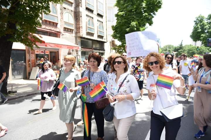 Денеска се одржува Парада на гордоста: Пендаровски, Шекеринска, Шахпаска и Царовска дел од неа