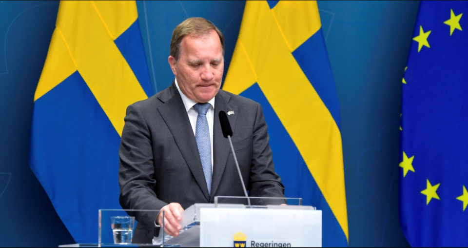 Шведскиот премиер поднесе оставка