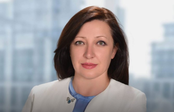 Славица Котиров ја презема директорката функција во Царинската управа од досегашниот в.д. директор Горан Сугарески
