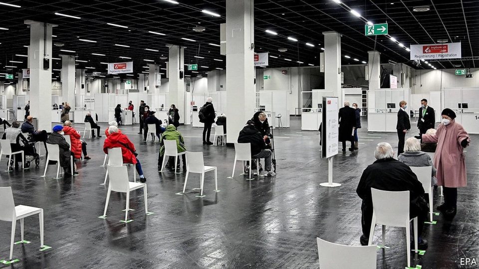 Германија ќе нуди награда од 500 евра за вакцинирање против Ковид-19