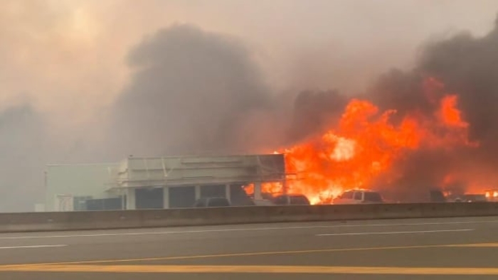 Во Канада рекордни температури и разурнувачки пожари