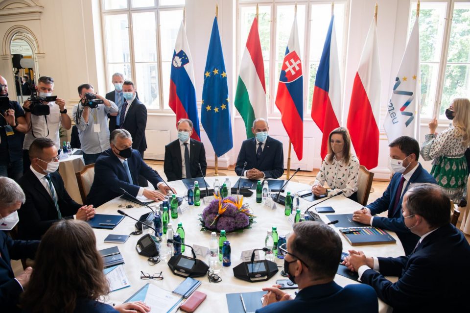 Орбан: Имаме среќа што Словенија ја предводи ЕУ, а Јанша ја води Словенија