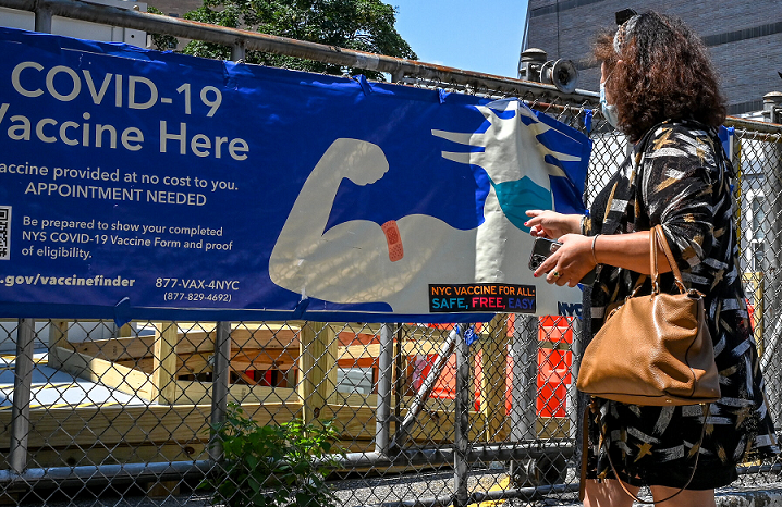 Во САД ќе се дава трета доза од вакцините за луѓе со слаб имунолошки систем