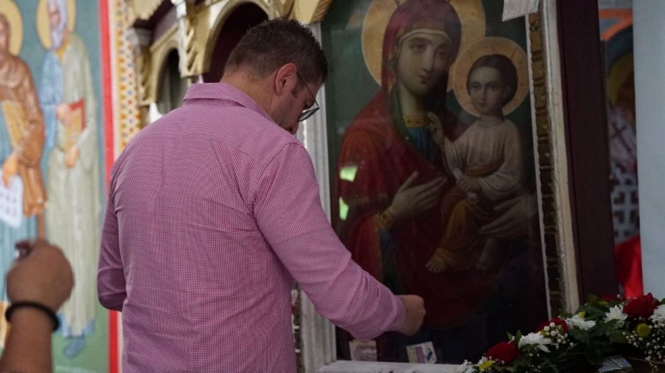 Мицкоски: Денешната порака да биде на обединување и надеж, а не за поделби и разочараност како што е денешното секојдневие!