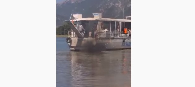 Брод со туристи се насука во близина на пристаништето кај Свети Наум