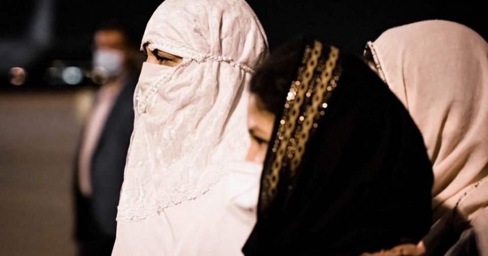 Луѓе, бурката ни е најмал проблем, знаете ли што нè чека?!