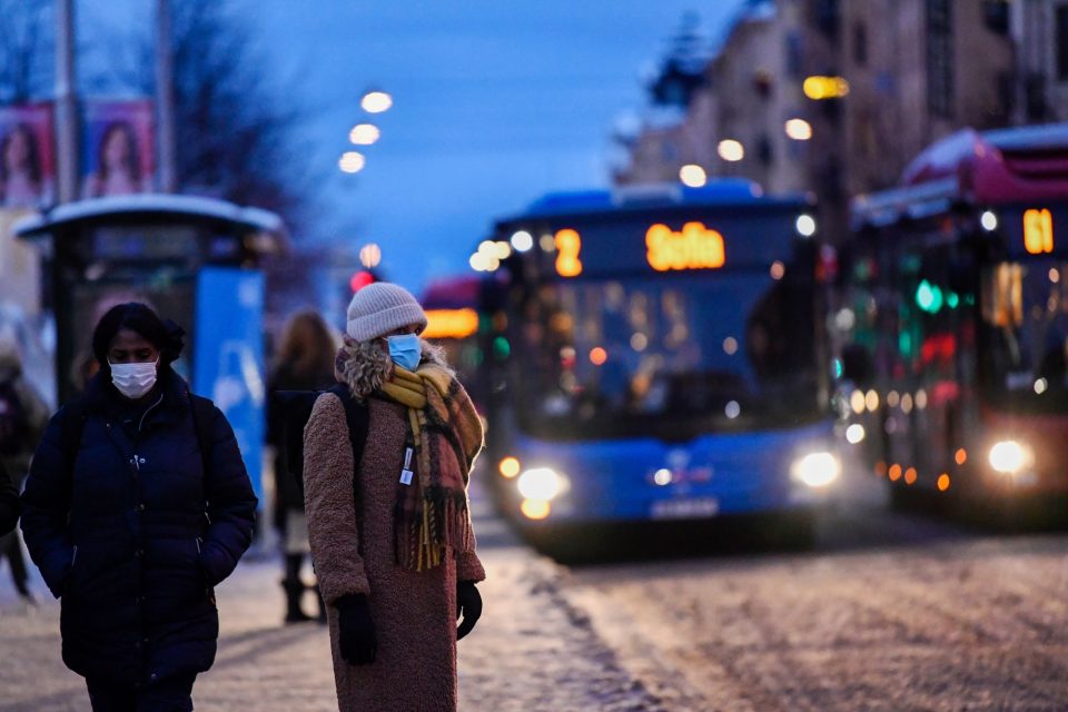 Шведскиот модел и шведскиот менталитет успеаја против короната