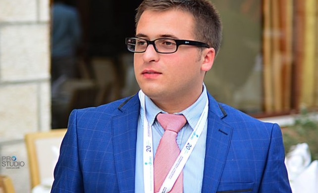 Новинарот Врангала до Филипче: Сега, ќе имате ли вие малку разбирање и ќе си поднесете оставка