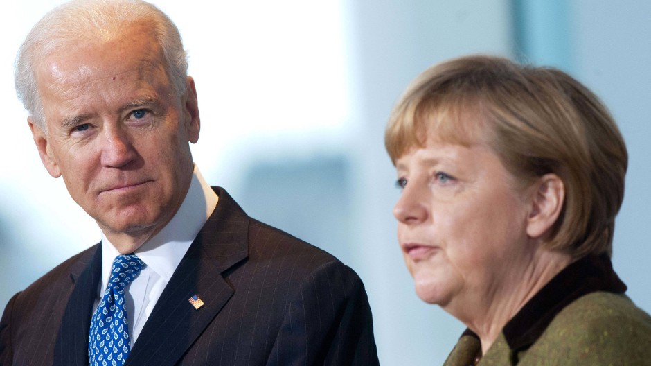 Меркел го одбила првиот телефонски повик од Бајден во својство на претседател на САД