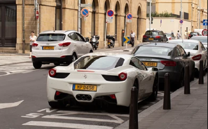 Луксембург е најмал во Европа, но има најмногу автомобили по жител во Европската Унија