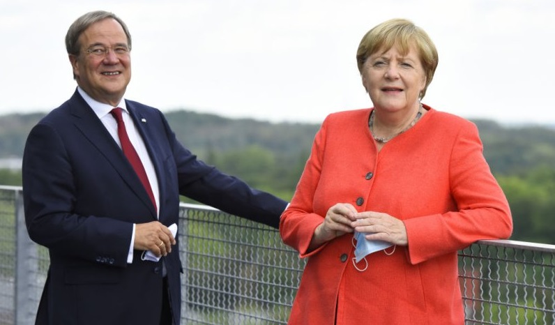 Меркел го препорача својот партиски другар за нов канцелар за „Германија да остане стабилна“