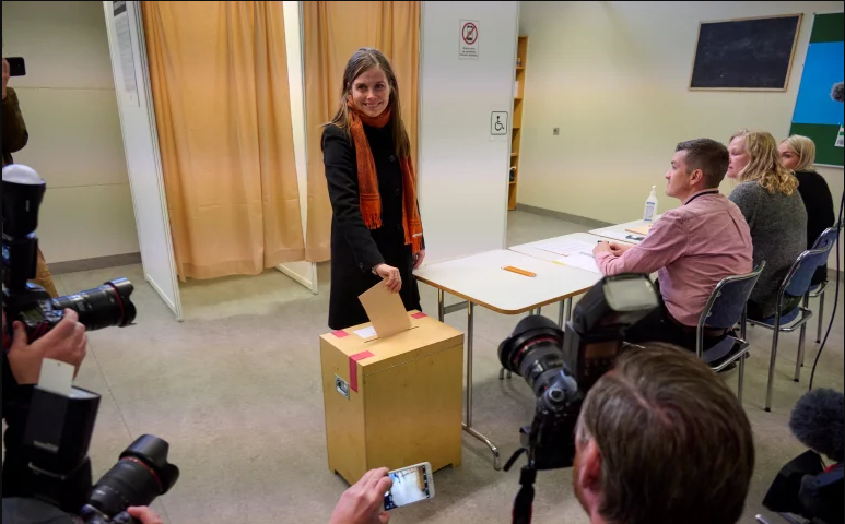 Коалицијата на левицата и десницата пред нова победа на изборите во Исланд