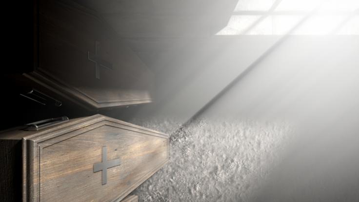 Една година ја криел мртвата мајка поради пензијата