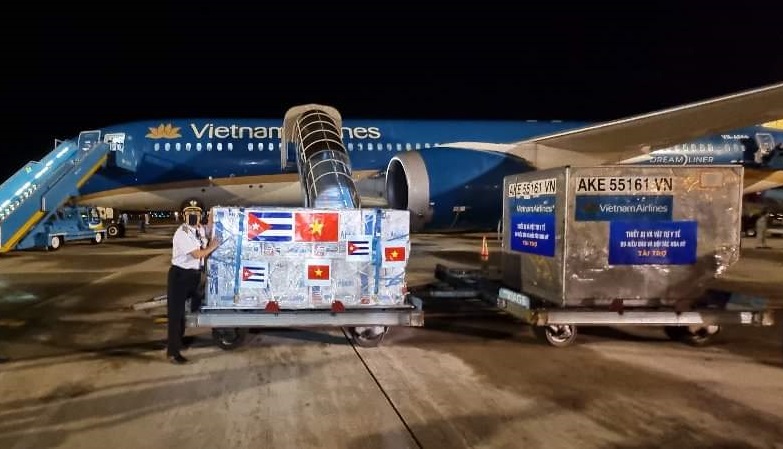 Куба почна да ја извезува својата вакцина: Првата пратка испратена во Виетнам