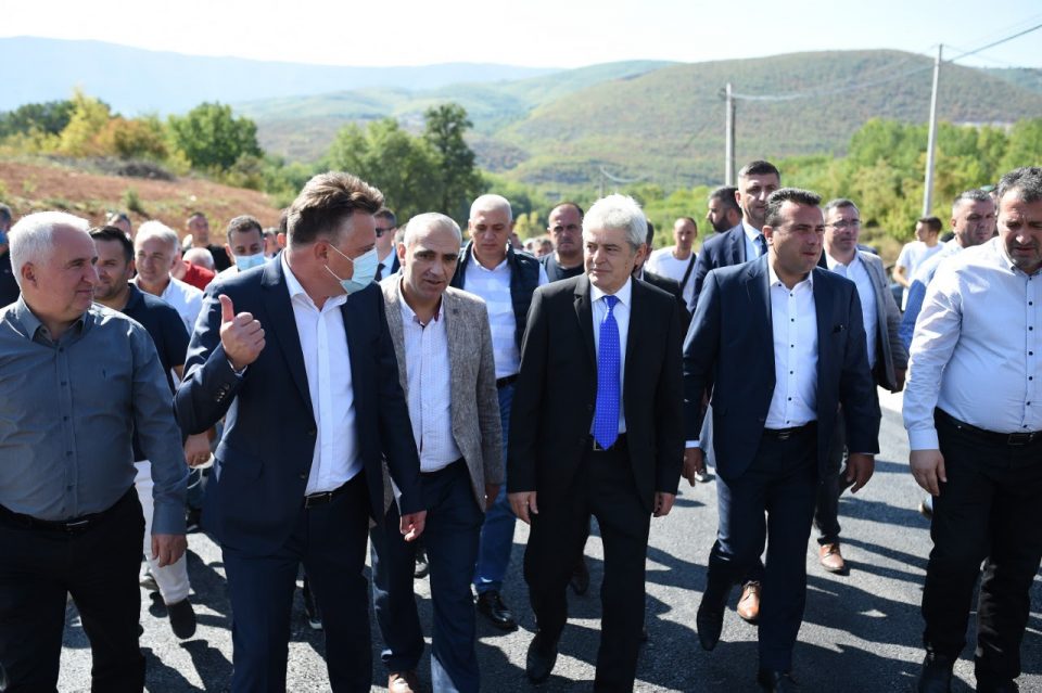 Заев, Ахмети и Шилегов во посета на Бојане