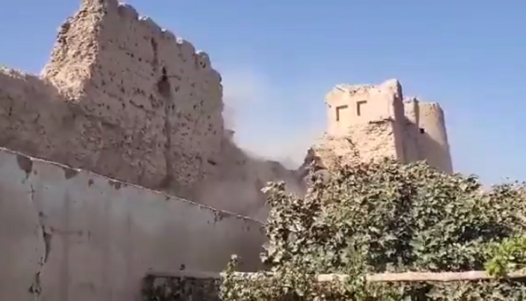 Талибанците кренале во воздух тврдина стара неколку века за да градат верско училиште