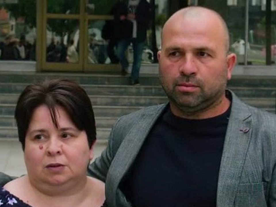 Случај стар 40 години: Млаѓан докажа дека е украдено бебе дадено на посвојување, се посомневал на венчавката