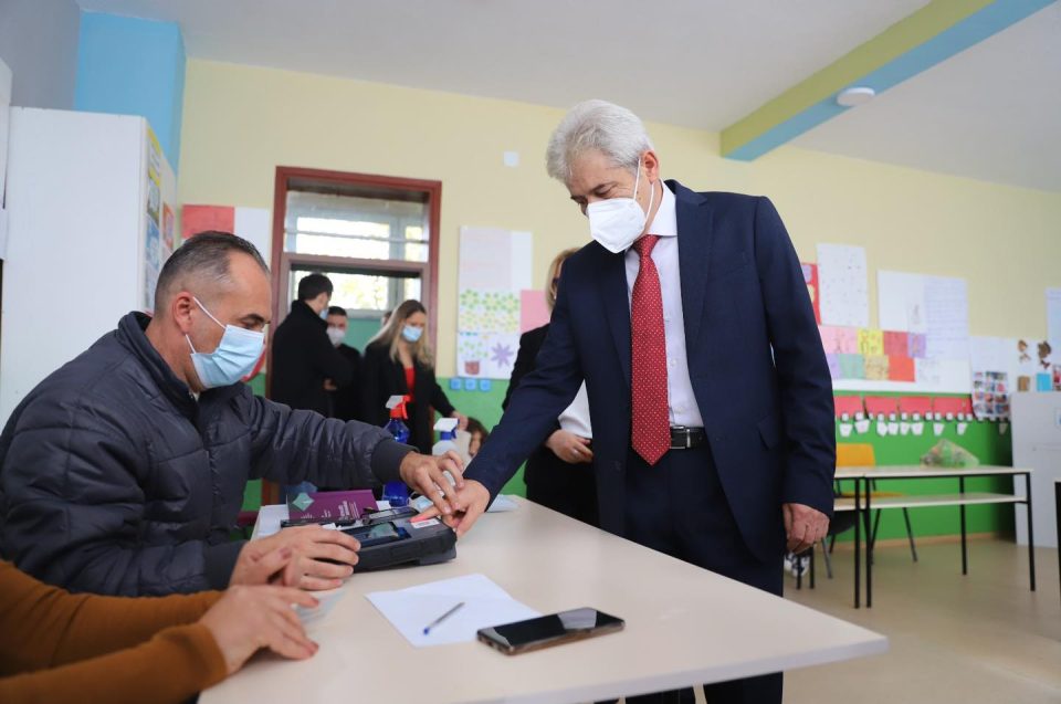 Ахмети: Гласајте сестри и браќа, бидете дел од развојот и донесувањето одлуки