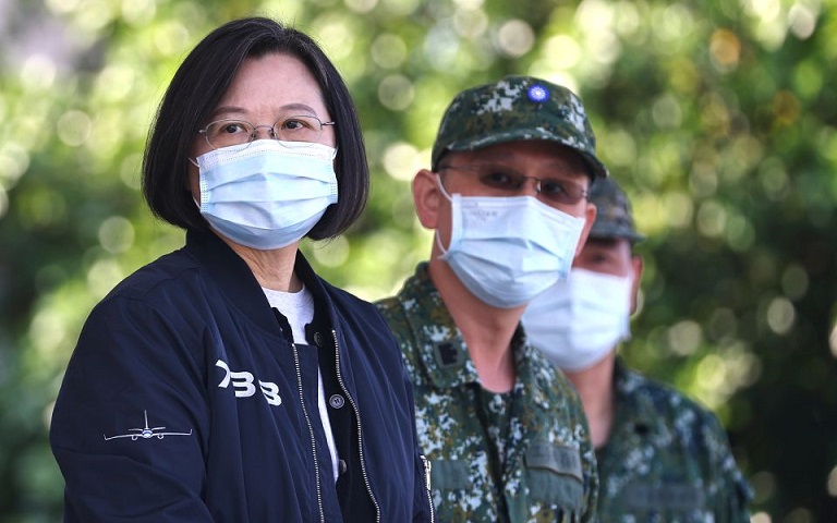 Тајванската претседателка потврди дека има американски војници на островот